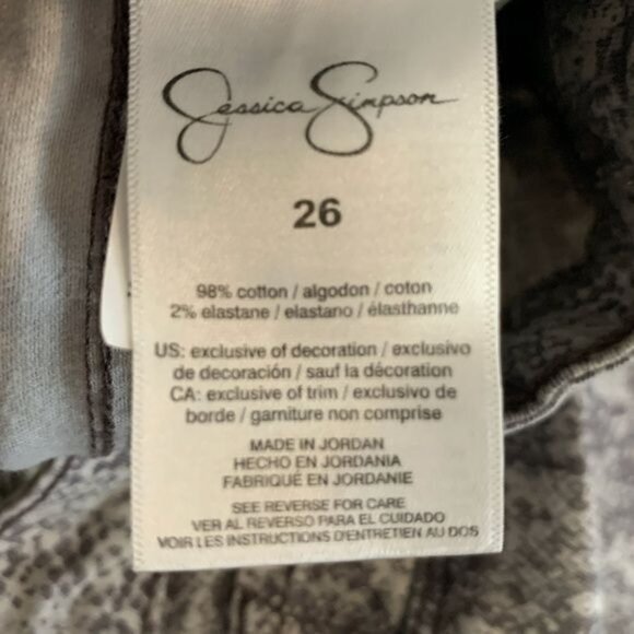 Jessica Simpson Kiss Me Super Skinny Jeans Gray Snakeskin Print Size 26 - Picture 11 of 11